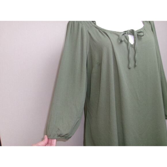 Torrid Women Tunic size 1 Ruched Green 3/4 Sleeve Tie Neck Pullover Lightweight - Picture 8 of 13